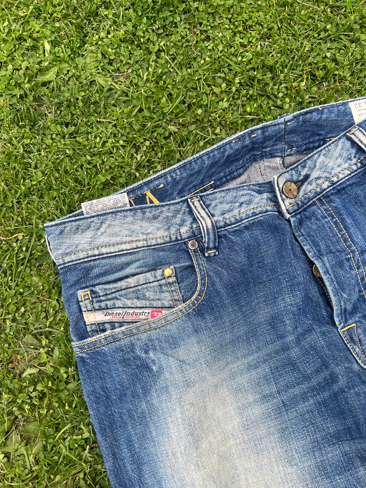 Diesel Zatiny Bootcut Jeans W33 L32