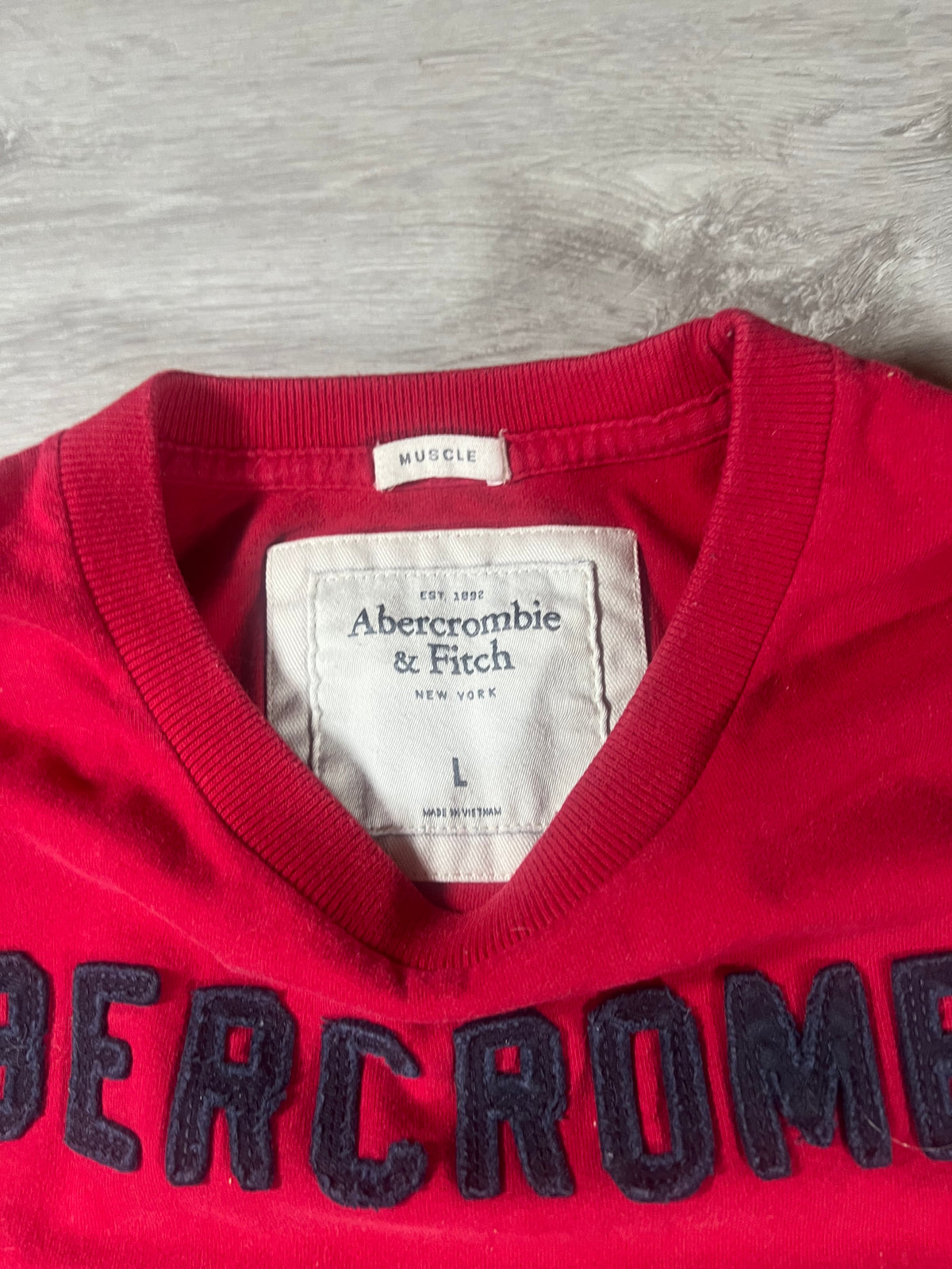 Abercrombie & Fitch New York spellout muscle fit tee L