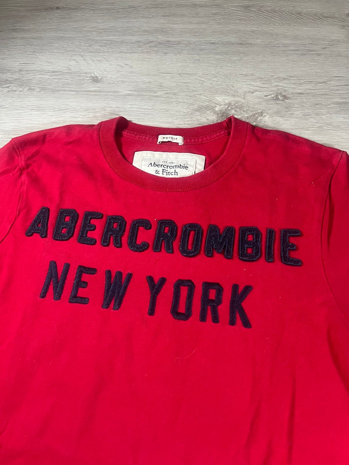 Abercrombie & Fitch New York spellout muscle fit tee L