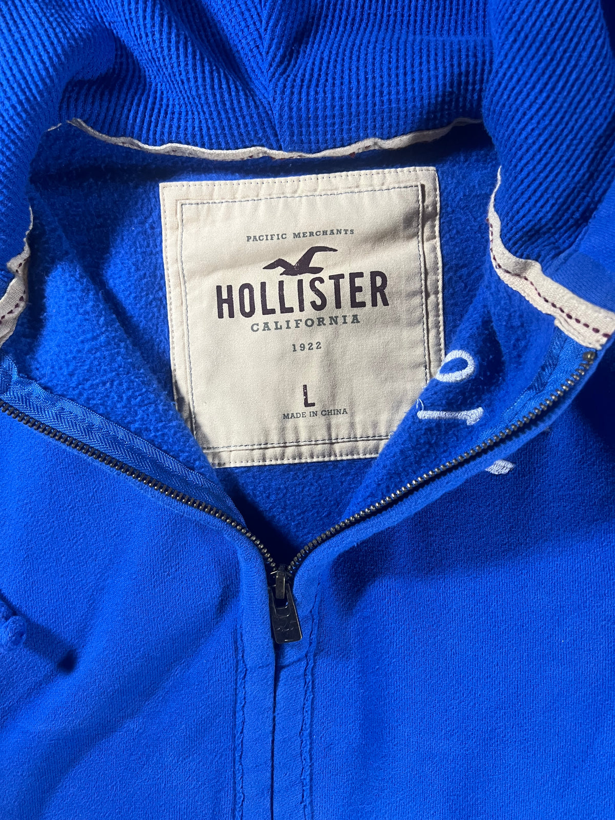 Hollister 2000s regular fit zipper L