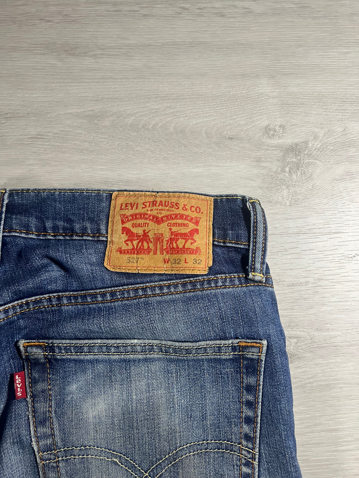 Levi's 527 slim bootcut Jeans W32 L32