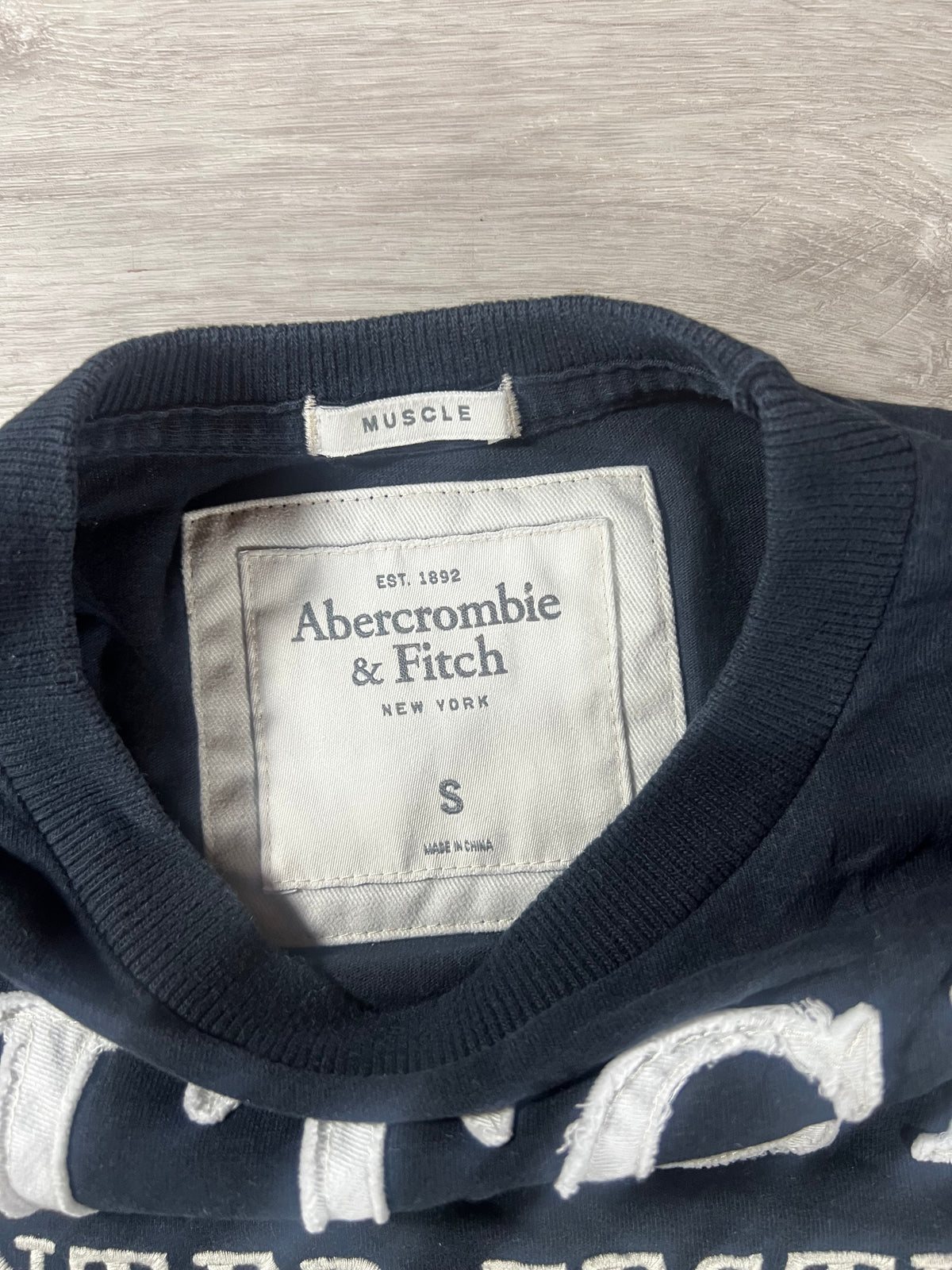 Abercrombie & Fitch muscle slim fit tee S