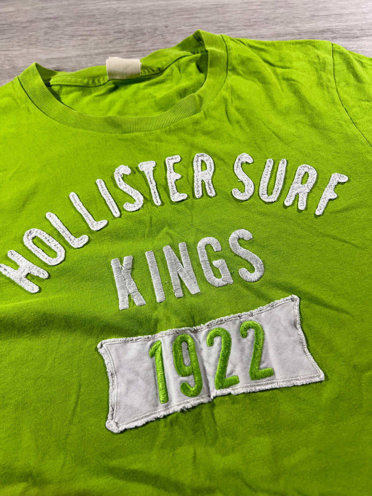 Hollister 2000s slim fit tee