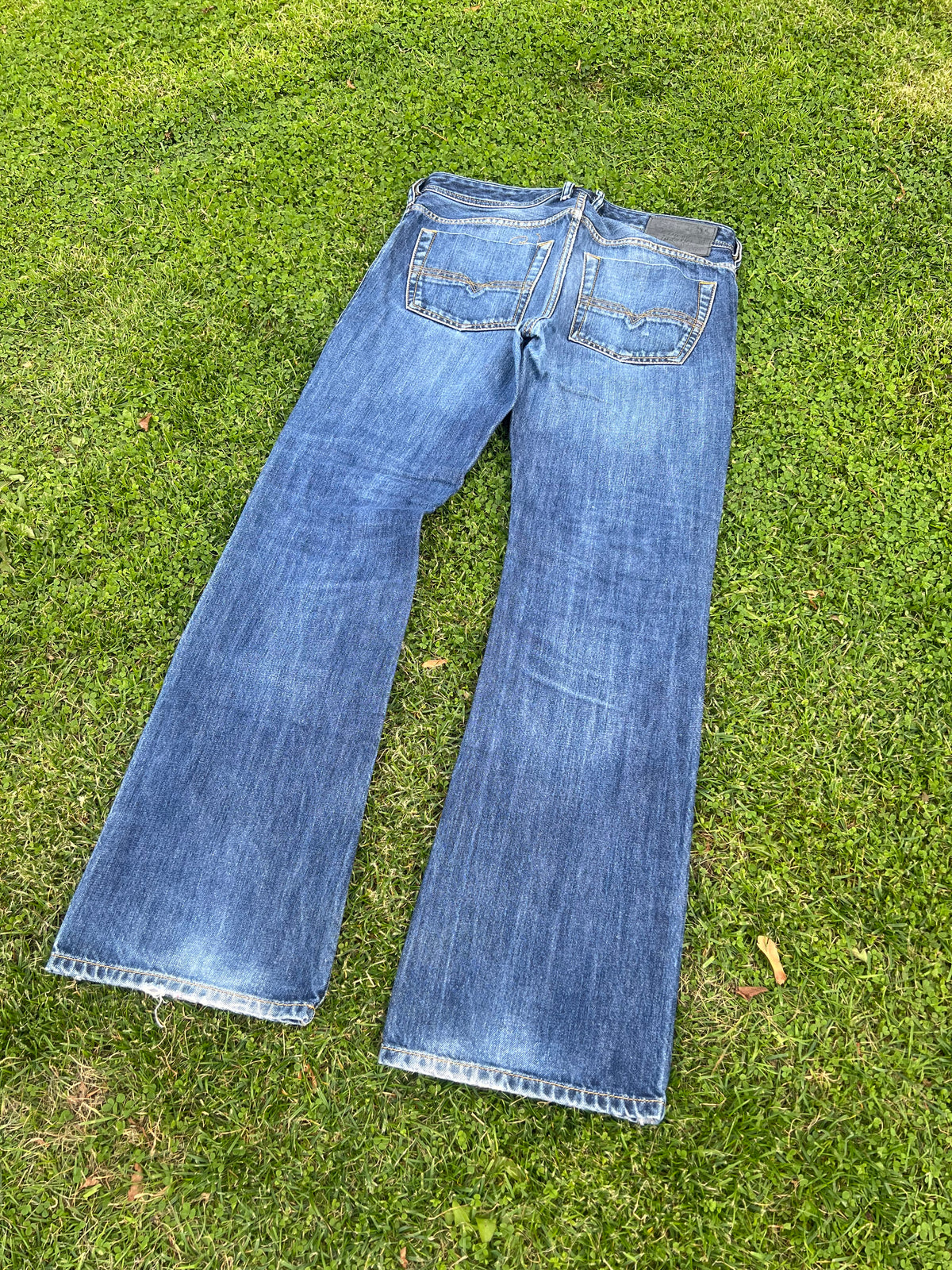 Diesel Zatiny Bootcut Jeans W29 L30