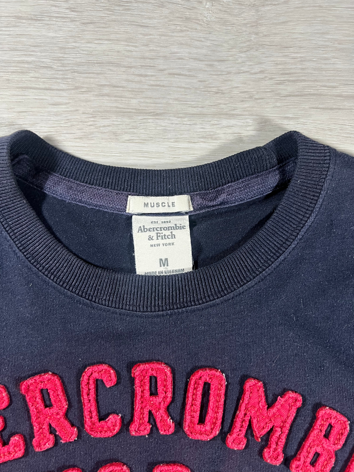 Abercrombie & Fitch New York City muscle fit tee M
