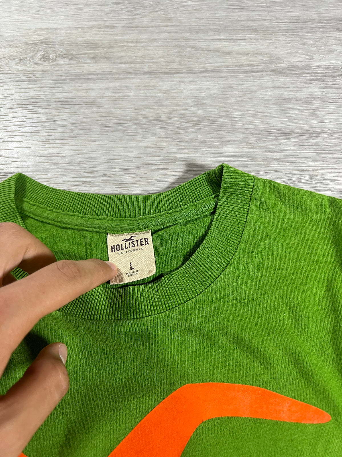 Hollister 2000s slim fit tee L