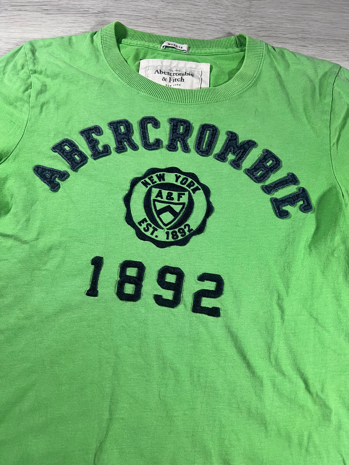 Abercrombie & Fitch 1892 seal muscle fit tee S