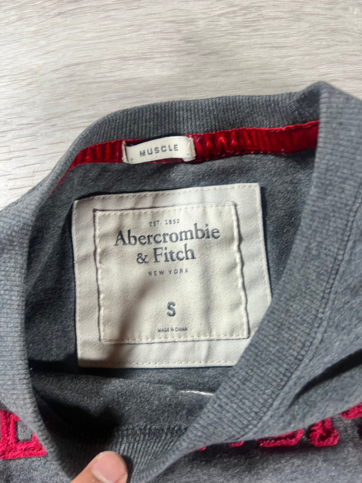 Abercrombie & Fitch muscle slim fit tee S